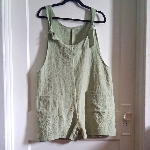 Pants - Dull Green Romper With Pockets